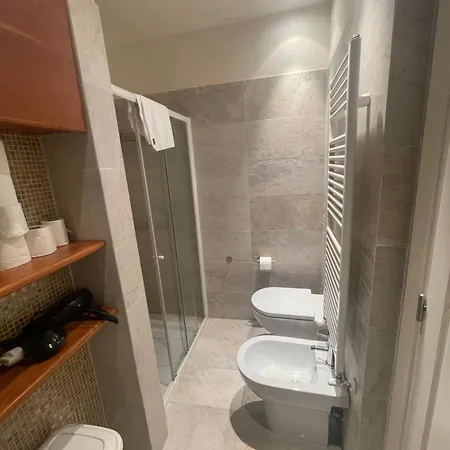 Fine Apartamento *